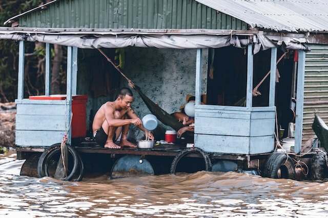In pictures: Many Mekong Delta provinces submerged in floodwaters